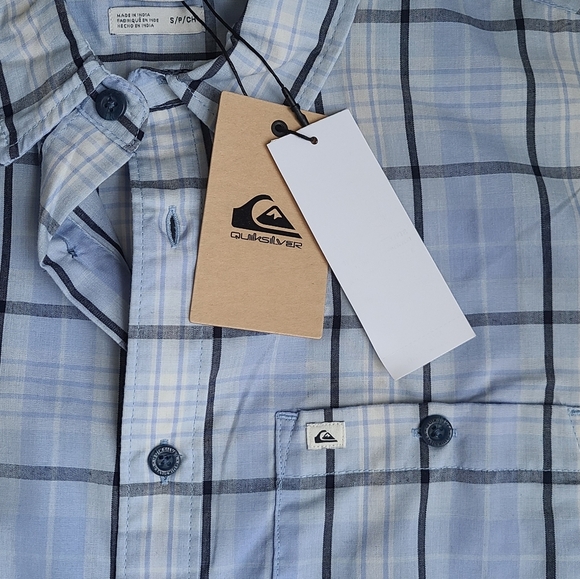 SALE!! NWT Quiksilver Regular Fit Plaid Shirt - Picture 3 of 6